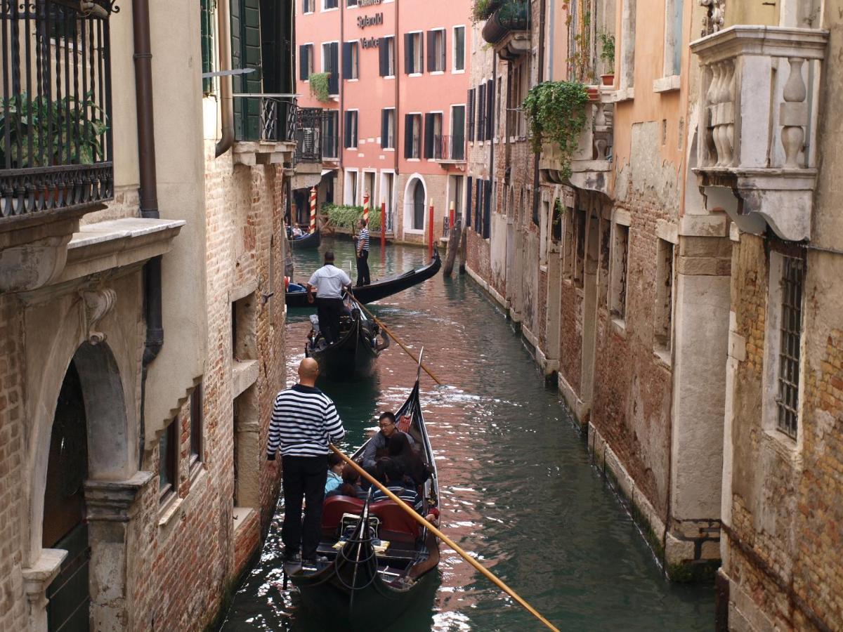 베니스 Al Pozzo Dei Scoacamini, 100 M From San Marco, Ground Floor 아파트 외부 사진