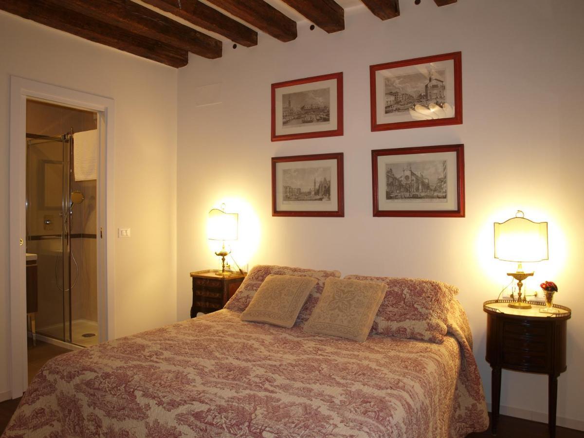 베니스 Al Pozzo Dei Scoacamini, 100 M From San Marco, Ground Floor 아파트 외부 사진