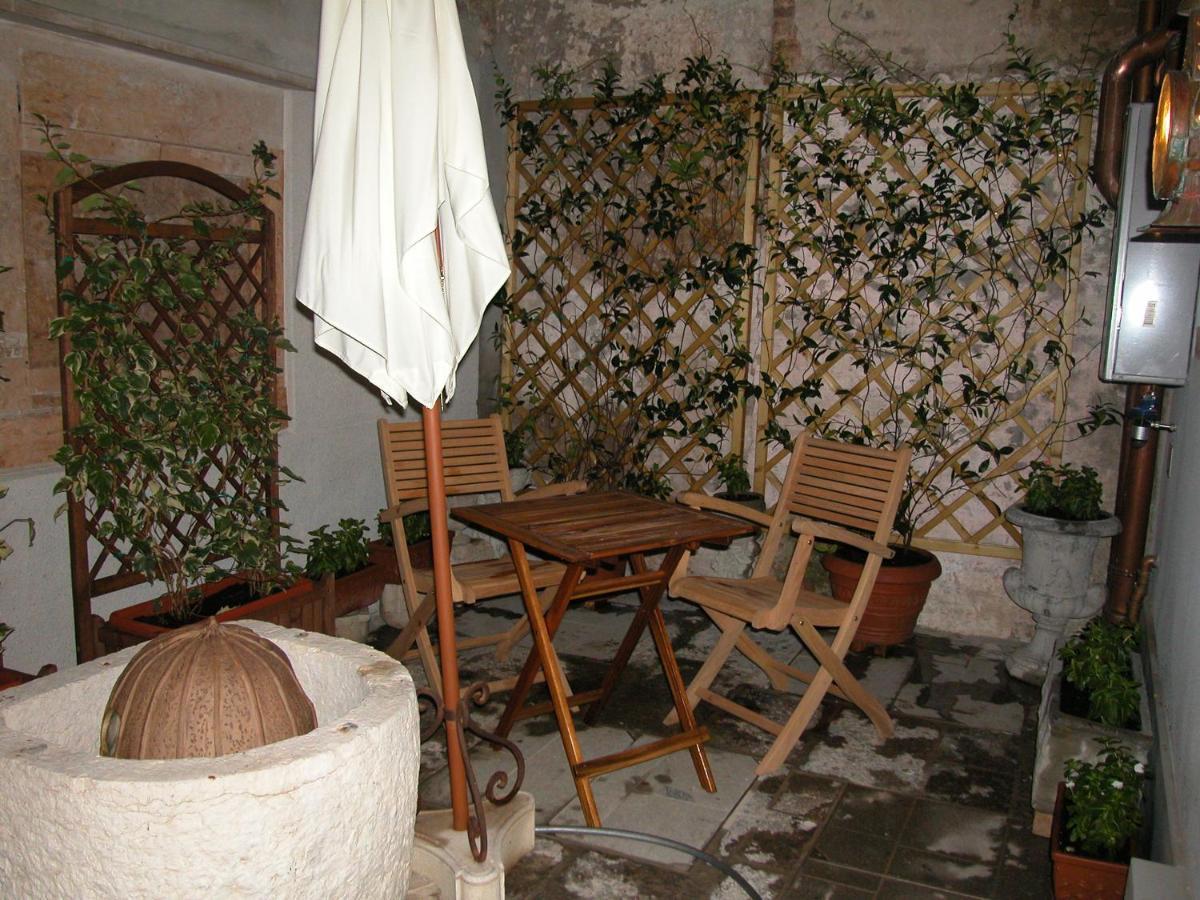 베니스 Al Pozzo Dei Scoacamini, 100 M From San Marco, Ground Floor 아파트 외부 사진